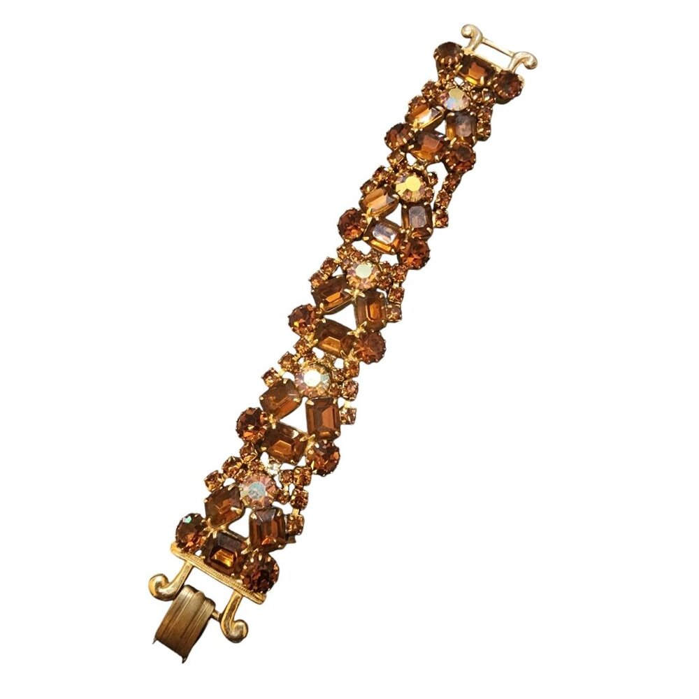 Stunning Vintage Rhinestone Unsigned Bracelet  (A4924)